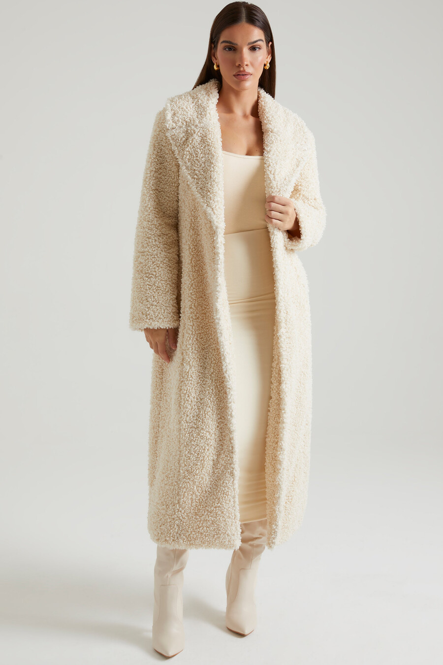Μακρύ παλτό shearling σε κρεμ χρώμα