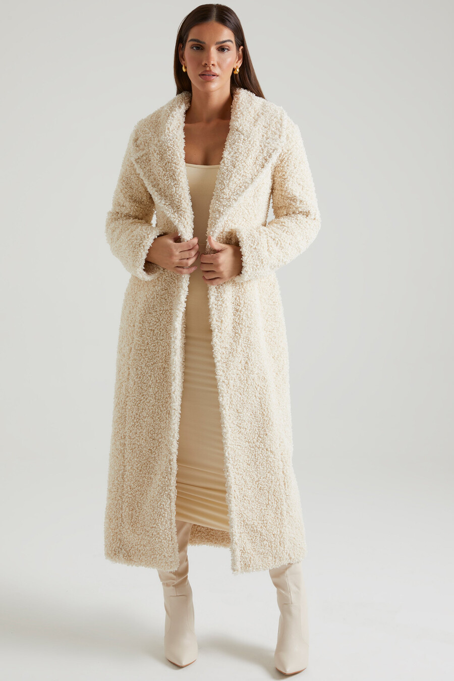 Μακρύ παλτό shearling σε κρεμ χρώμα