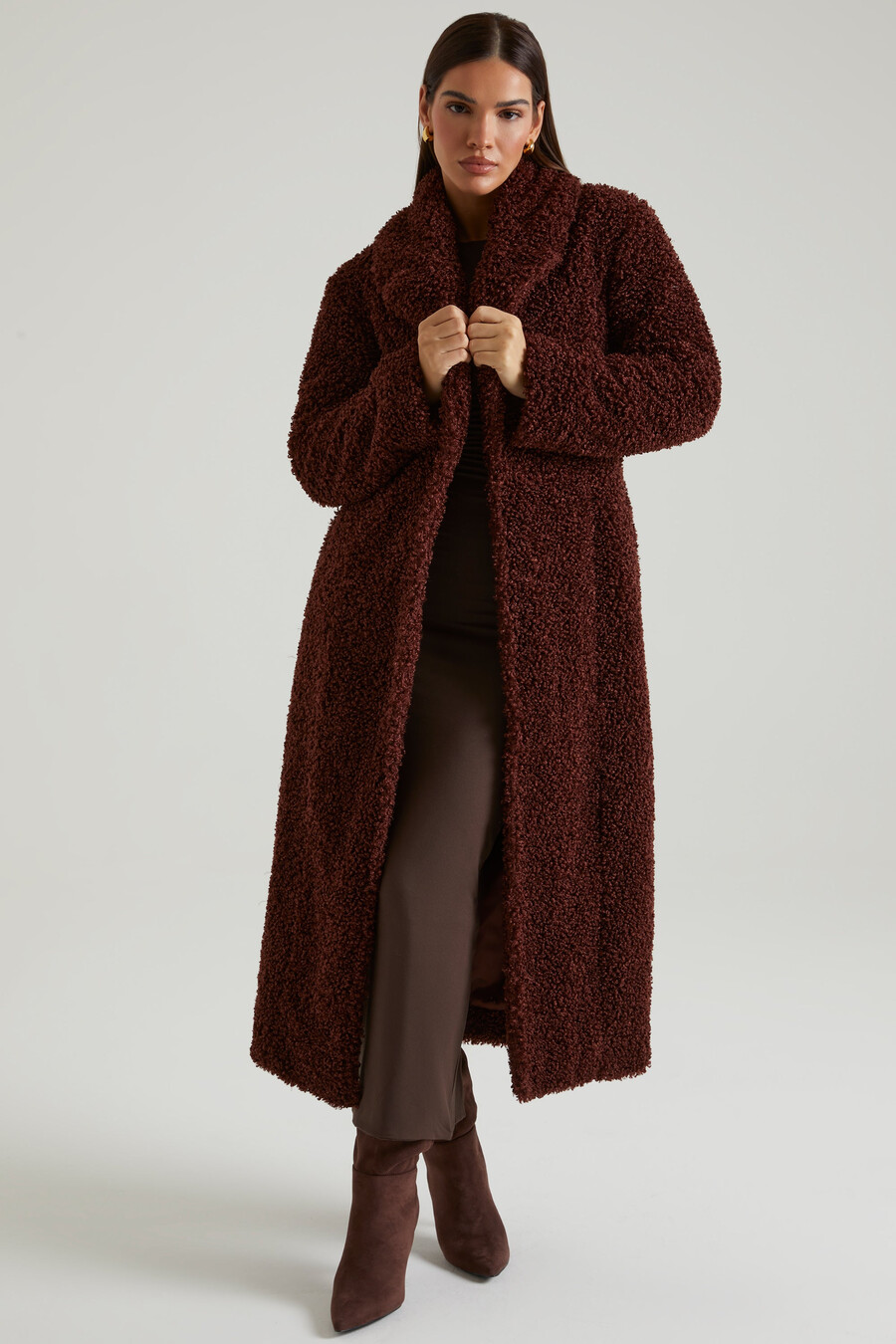 Μακρύ παλτό shearling σε καφέ χρώμα