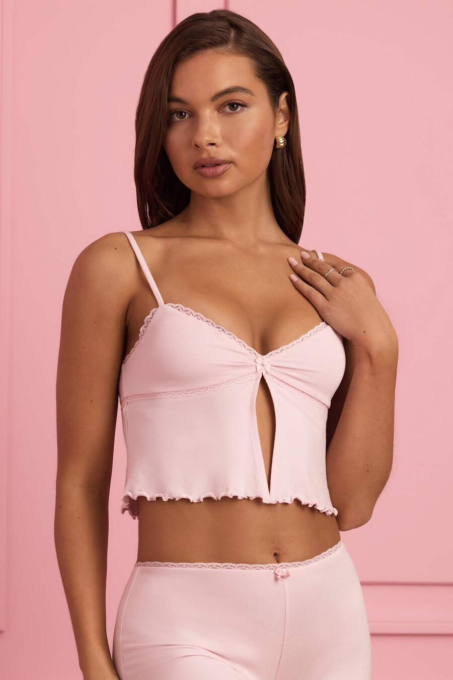Πυτζάμα babydoll με δαντέλα και τελείωμα σε χρώμα baby pink
