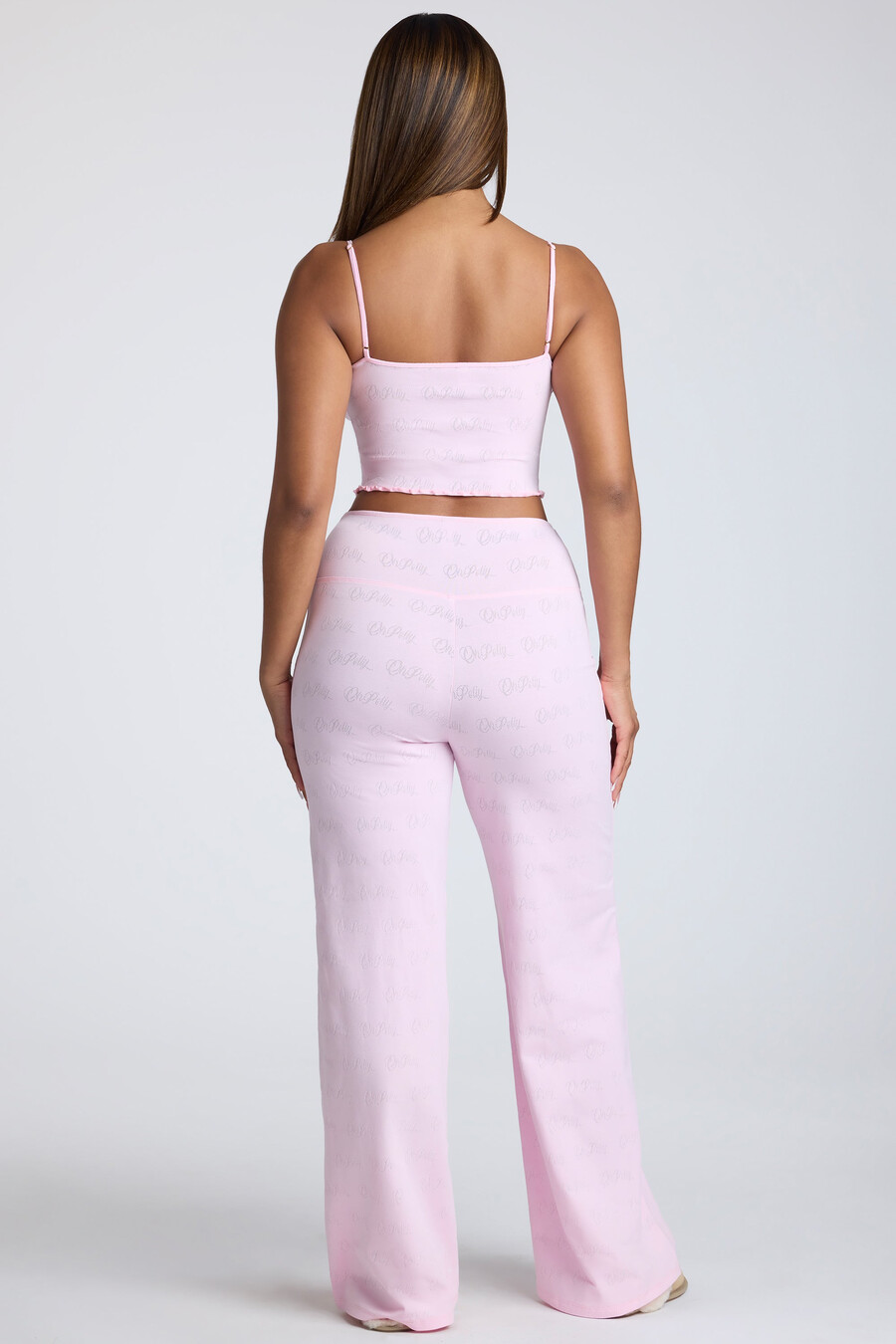 crop top με τιράντες και ριχτά τοπ σε ροζ χρώμα
