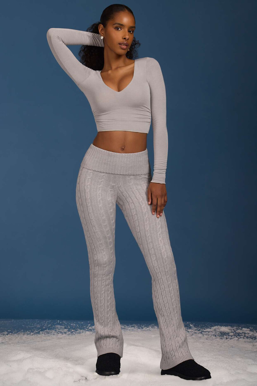 Μακρυμάνικο crop top με Σούρες σε Γκρι Χρώμα