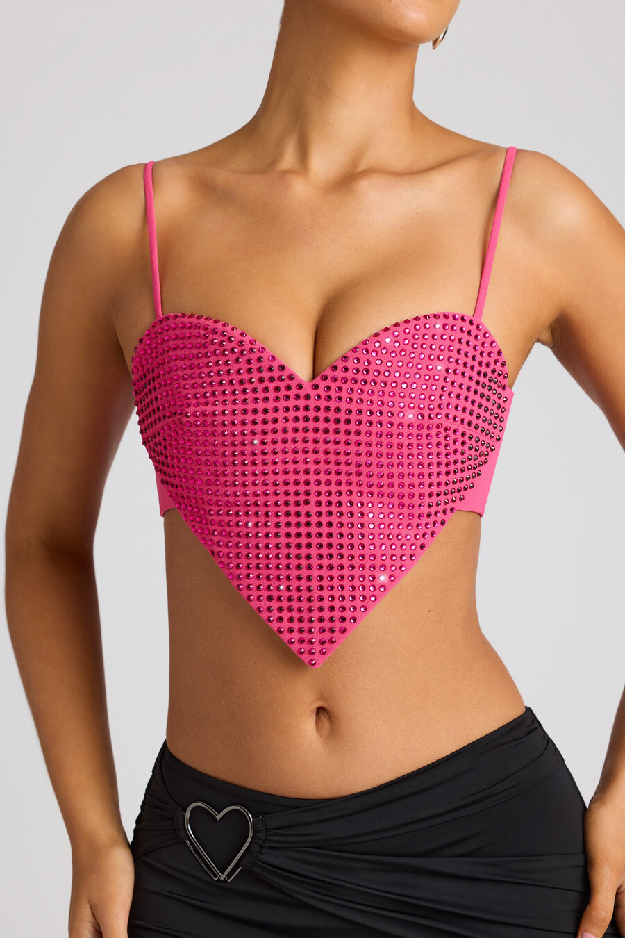 crop top με διακοσμητική λεπτομέρεια καρδιάς σε ματζέντα χρώμα