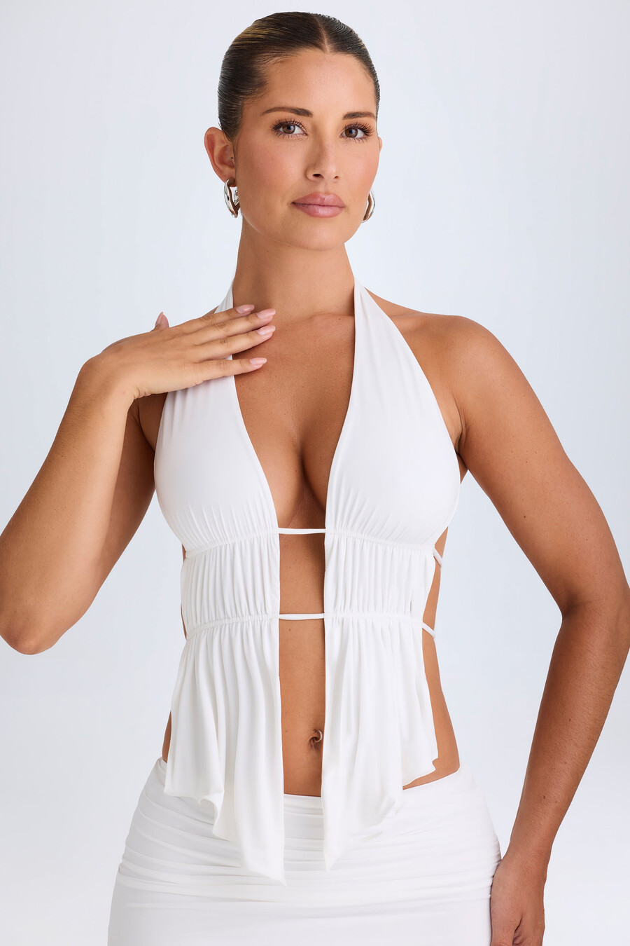 crop top με κοψίματα και ζιβάγκο σε λευκό χρώμα