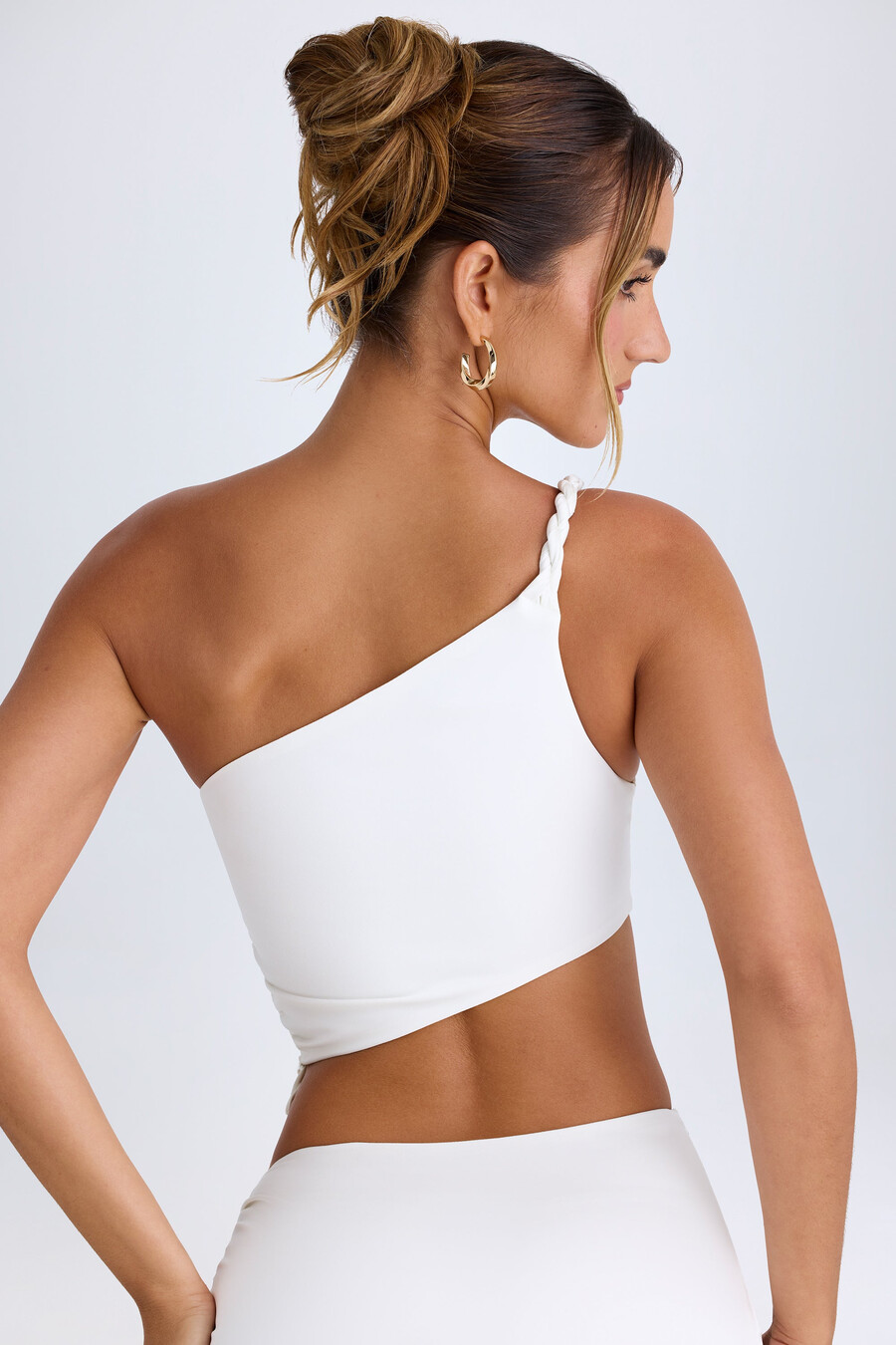 Ασύμμετρο crop top με Σούρες σε Λευκό Χρώμα