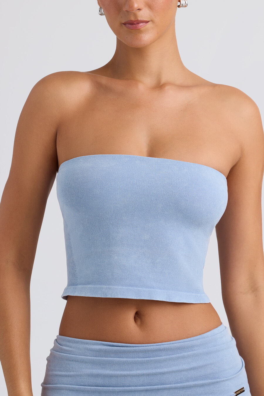 Μπλούζα bandeau crop σε χρώμα washed blue